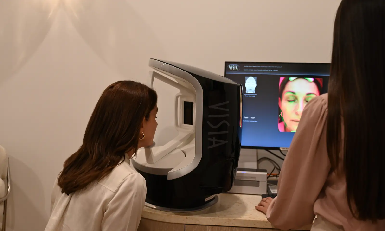 Imaging used during a cosmetic treatment consultation